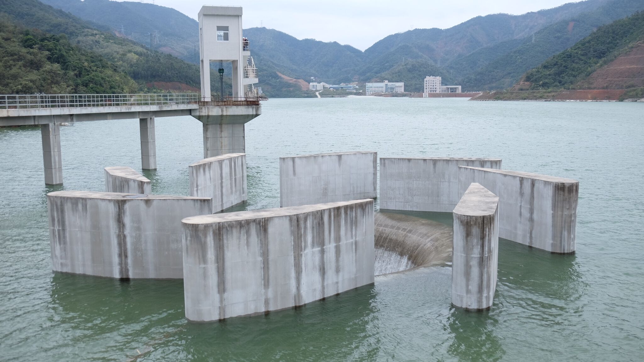 亚新官网app登录入口